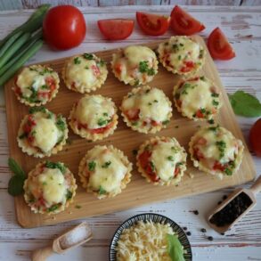 Mürbeteigkörbchen mit Tomatenfüllung – vegetarisches Rezept