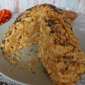 Cake "Muraveynik" – recipe for Russian anthill cake