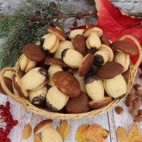 "Gribochki" – recipe for Russian mushroom cookies