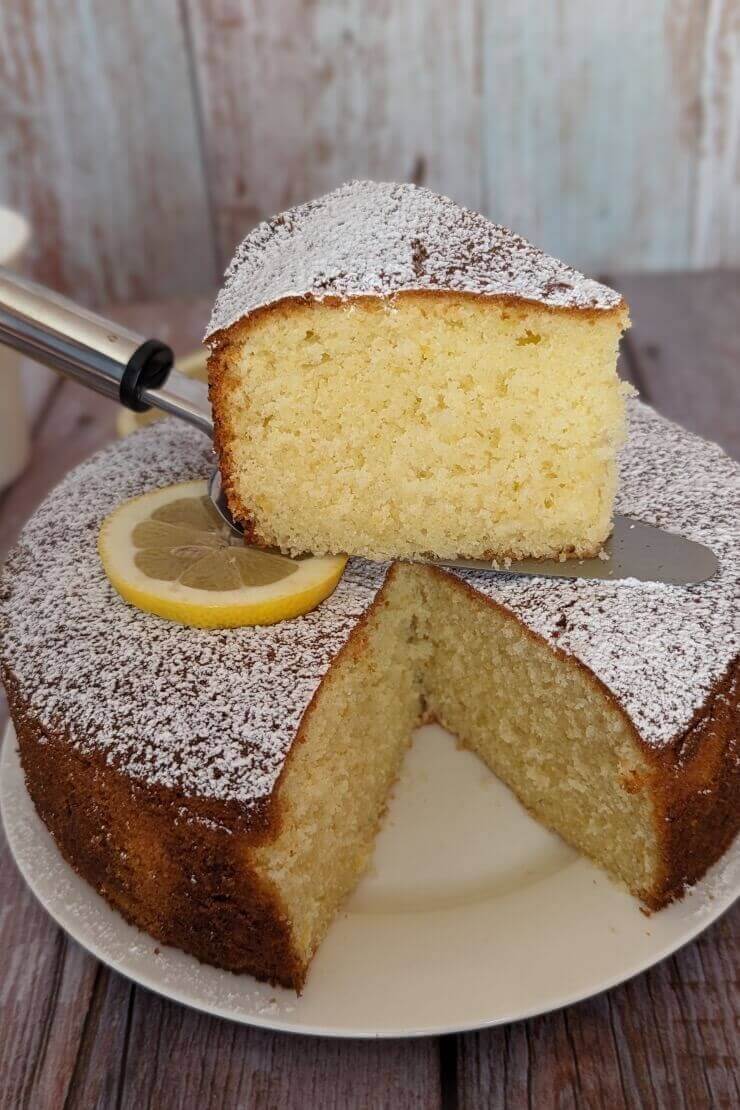 Lemon moist pound cake