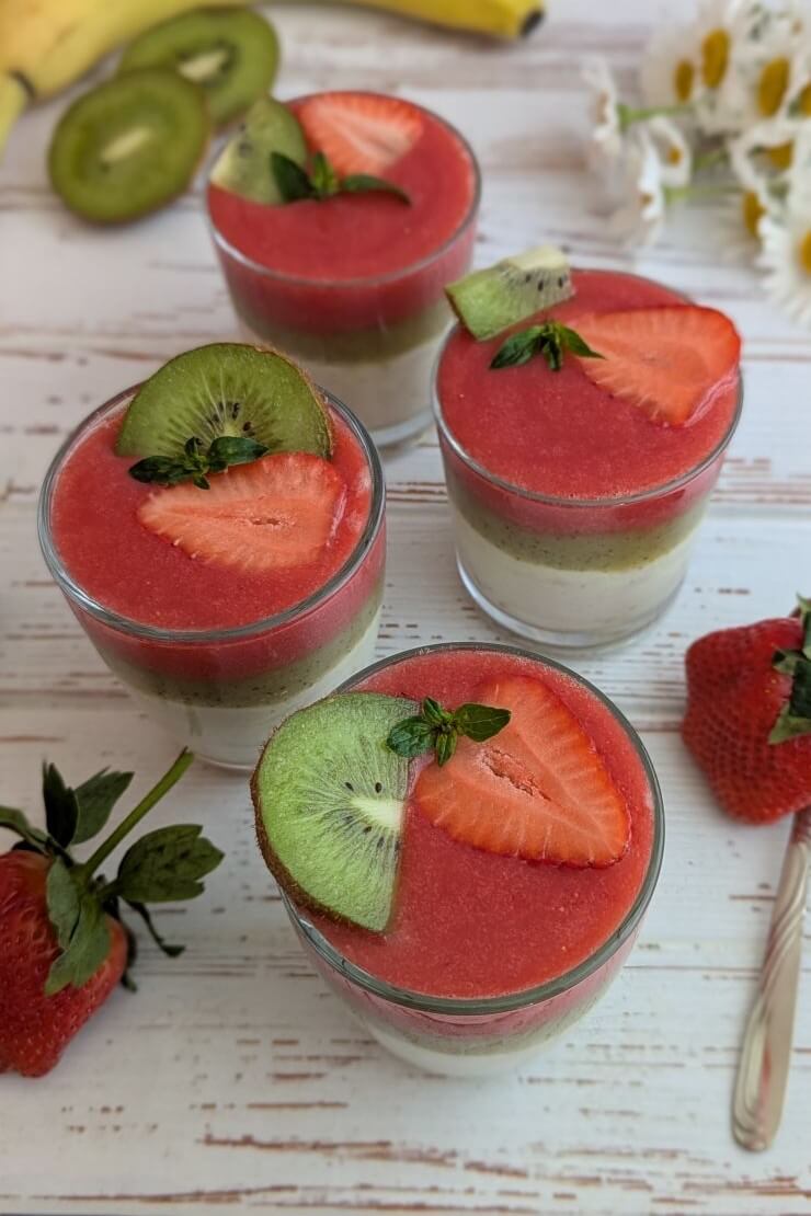 Strawberry kiwi dessert cups with bananas