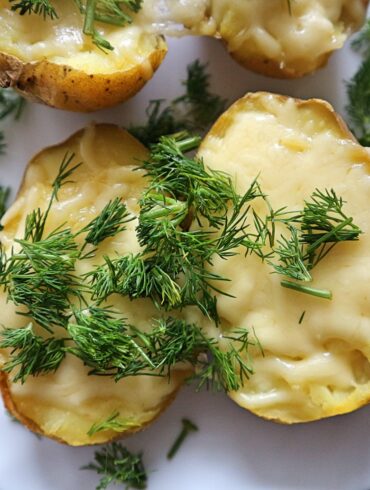 Ofenkartoffeln mit Käse & Dill