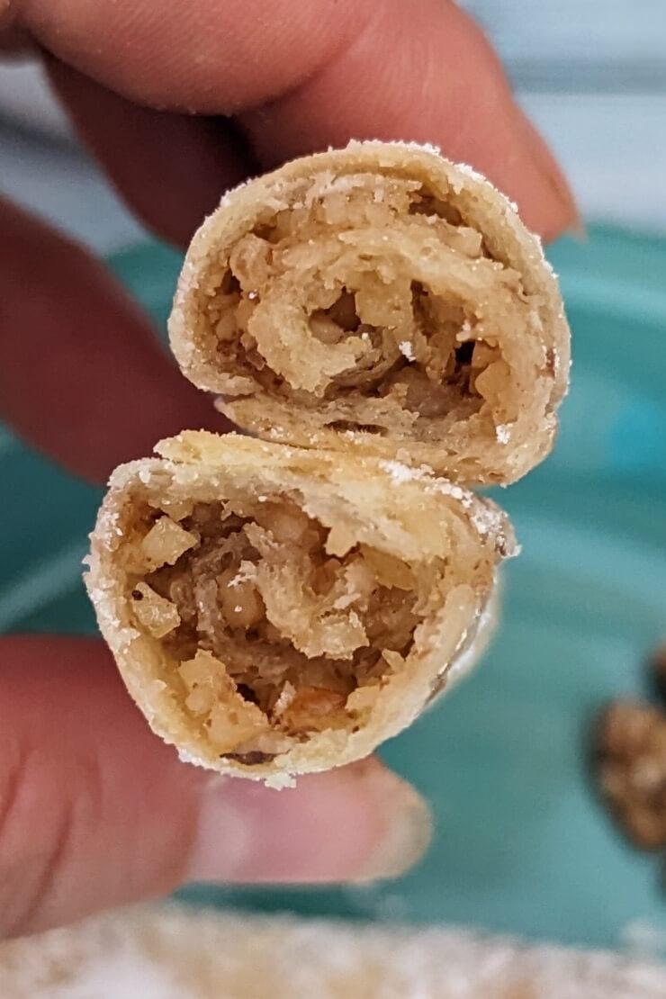 Rolls with walnut filling