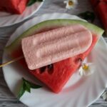 Wassermelonen-Eis selber machen auch am Stiel – 4-Zutaten-Rezept