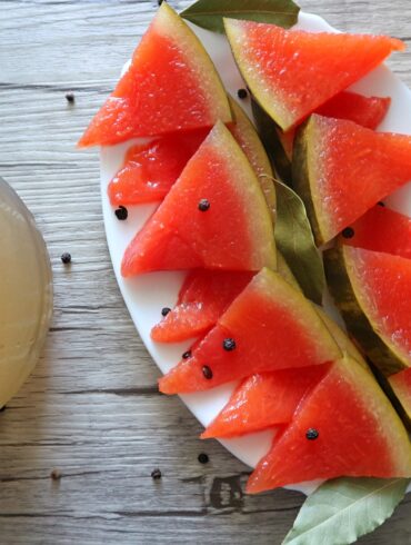 Wassermelone einlegen – leckeres Rezept für einzigartige kalte Vorspeise