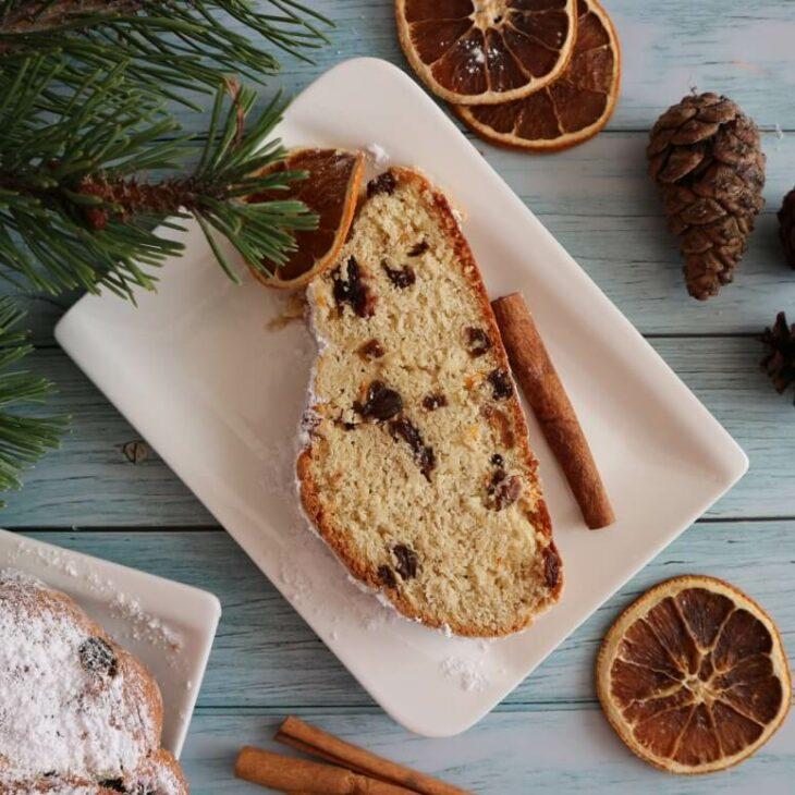 Saftiger Stollen mit Quark