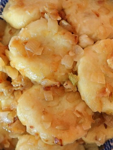Faule Wareniki mit Kartoffeln – Rezept für russische Kartoffelknödel