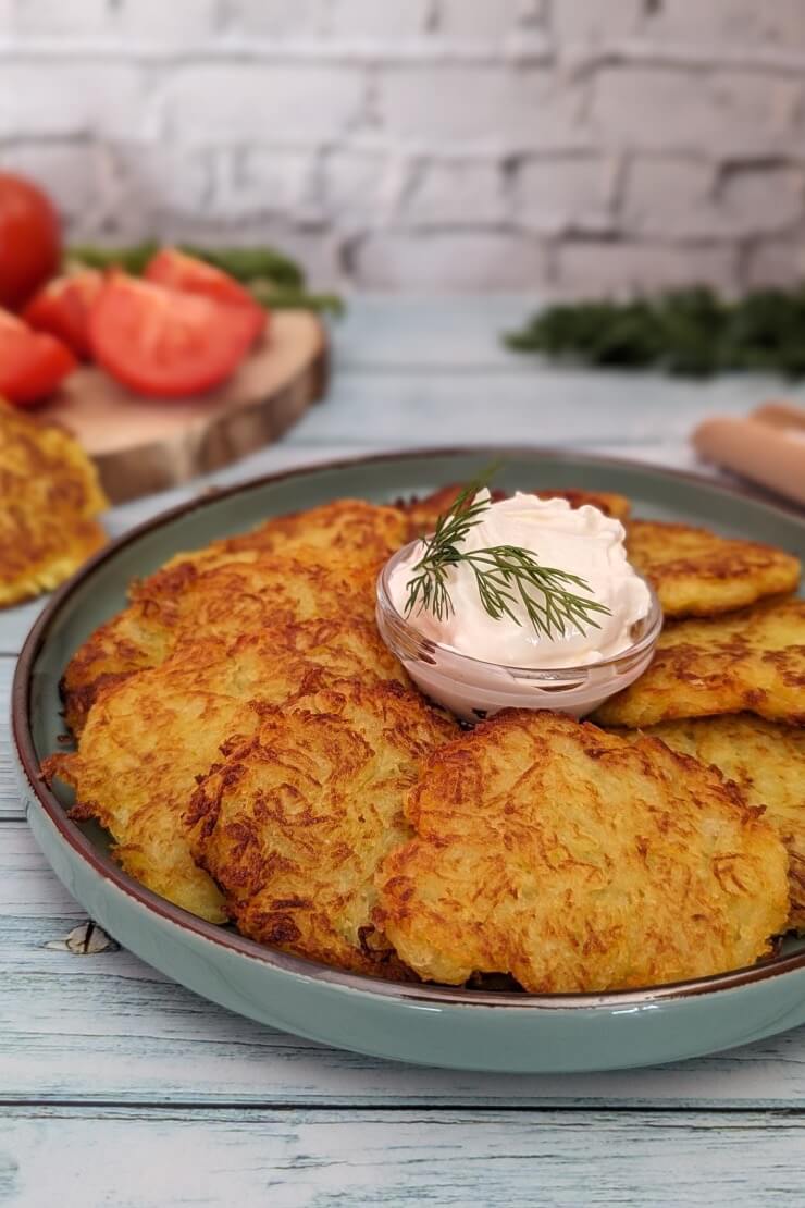 Draniki from 2 ingredients – Belarusian potato pancakes