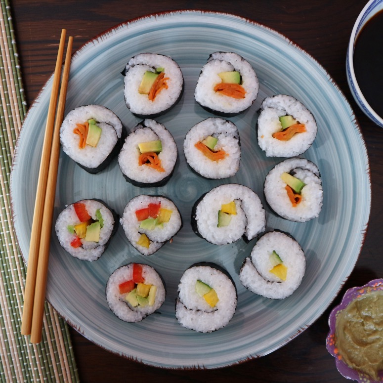 How to make sushi: vegan maki, nigiri, inside-out rolls recipe