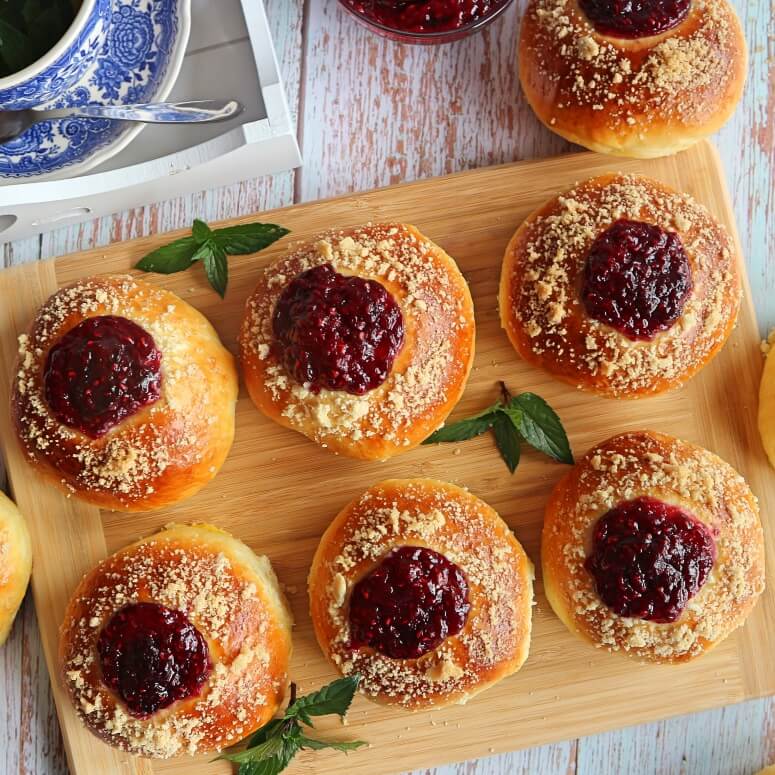 Sweet buns filled with jam