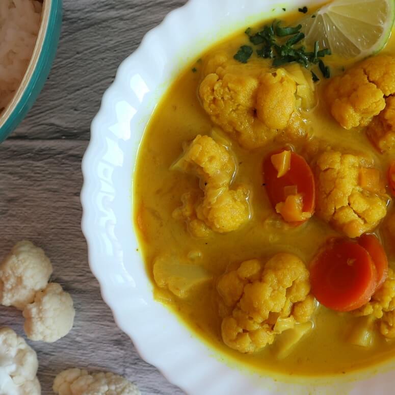Indian cauliflower curry vegan
