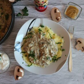 Pilz Stroganoff – veganes Rezept für das beliebte russische Gericht