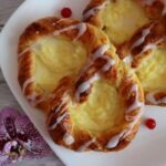 Puddingbrezel selber backen – leckerer als vom Bäcker