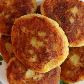Potato zrazy with mushrooms – vegan recipe for stuffed kartoflaniki