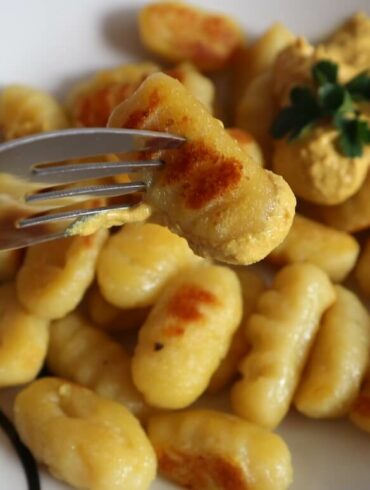 Vegane Gnocchi selber machen – Rezept für italienische Kartoffelklöße