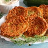 Frittierte Zucchini: vegetarisches Rezept für Zucchini im Teigmantel