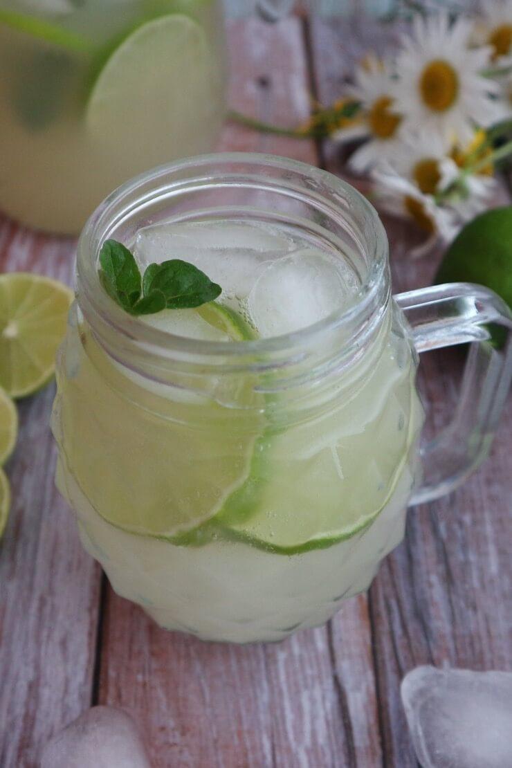 Soda with lime