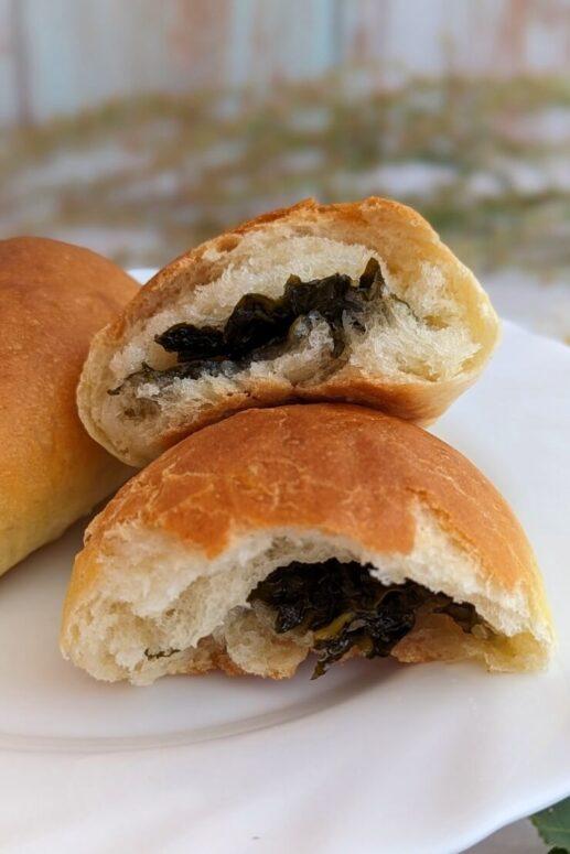 Süße Piroschki mit Sauerampfer – einzigartig köstlich