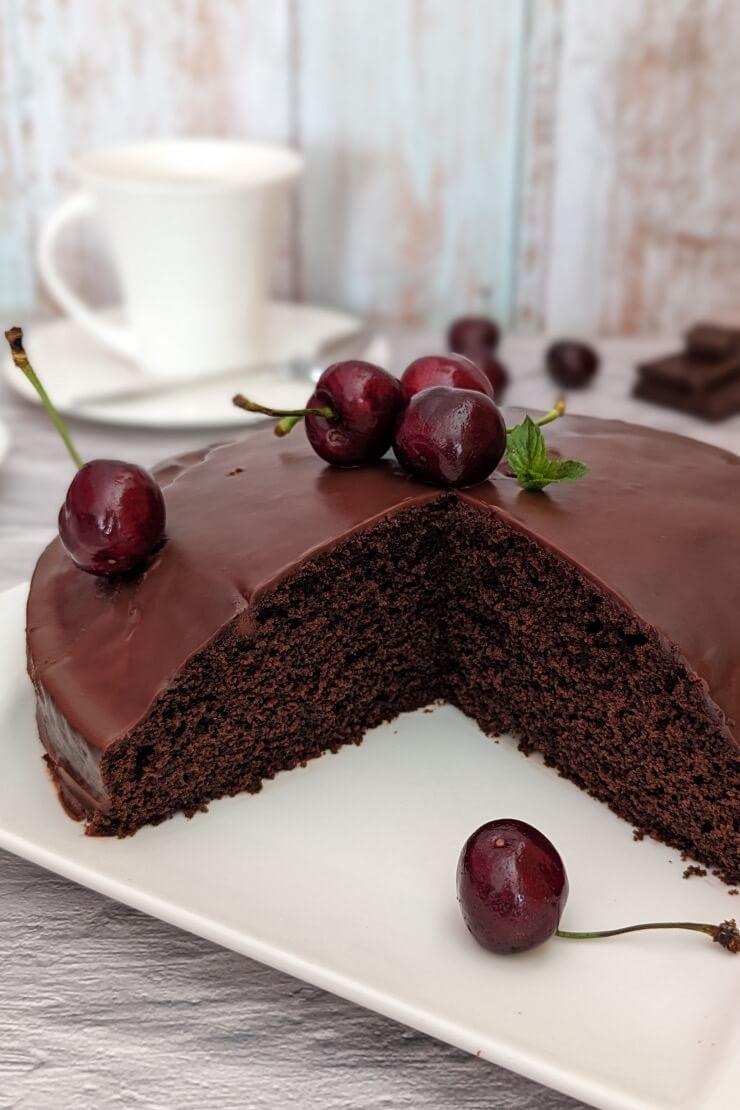 Fluffy chocolate pound cake recipe
