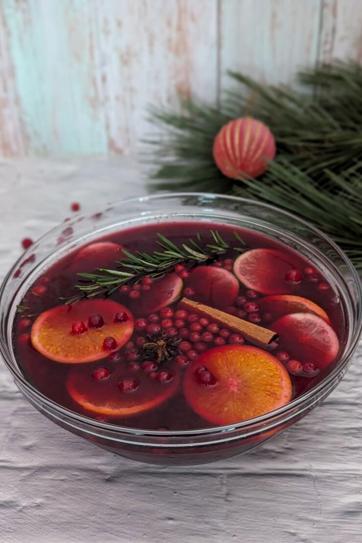 How to make fruity Christmas Punch